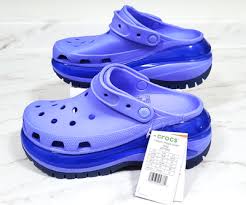 CROCS CLASSIC MEGA CRUSH CLOG